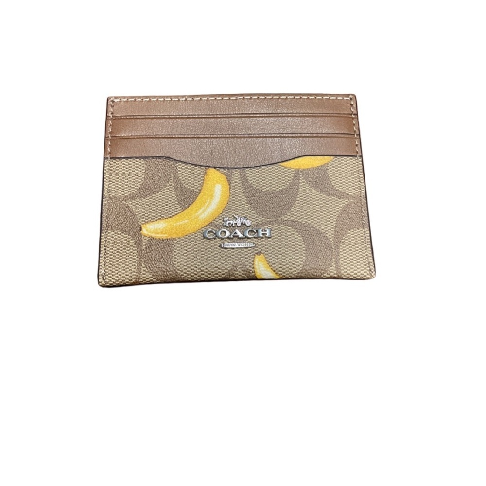Coach 🍌 banana card holder and ID case NWC WLT2